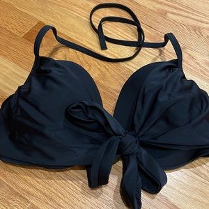 Victoria’s Secret bikini top